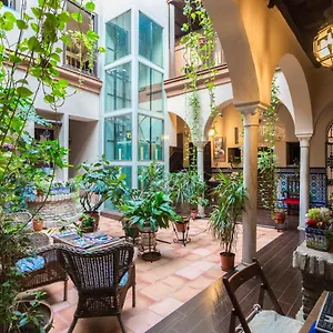 Отель Patio De Cruces, Севилья